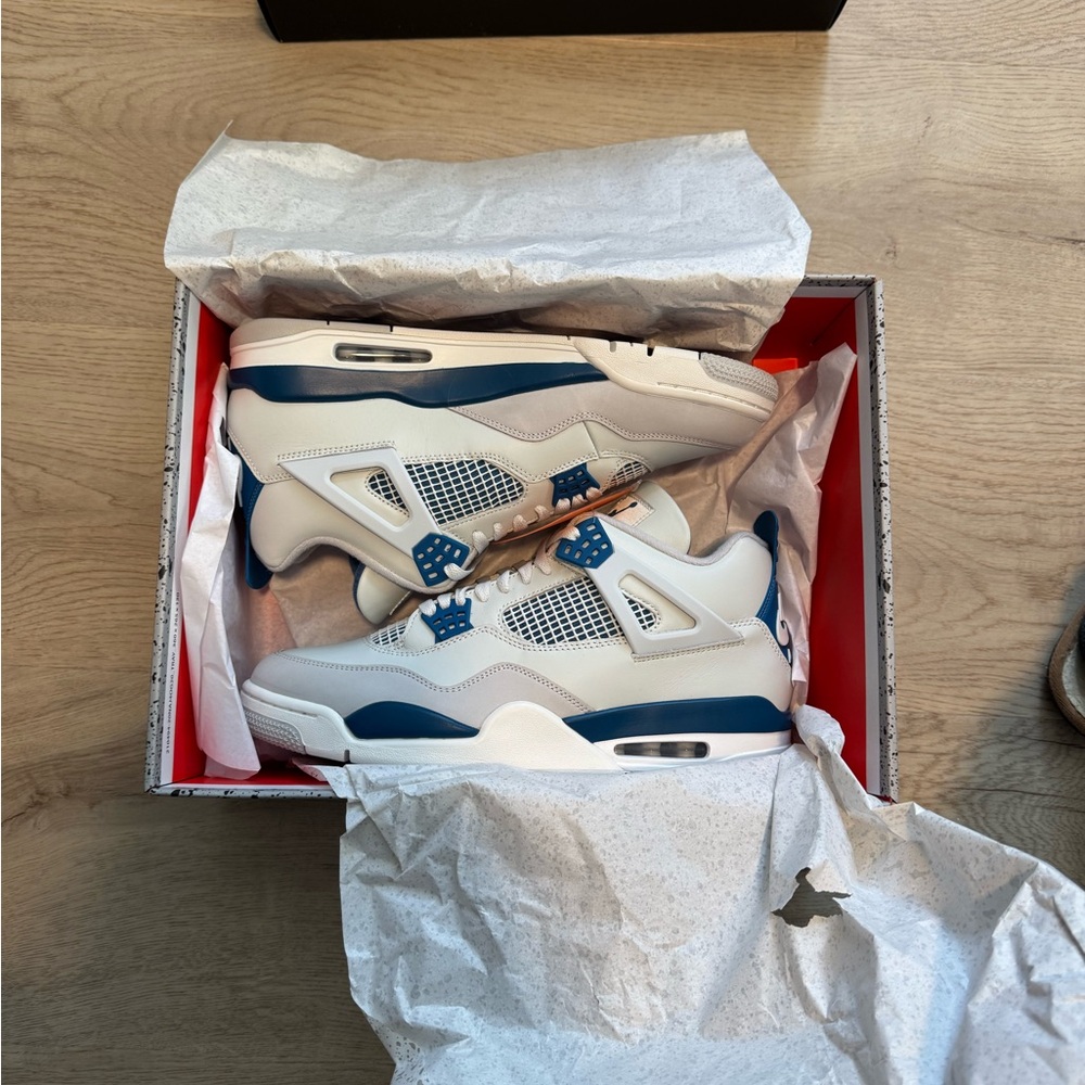 Mens Air Jordan 4 Military Blue Sneakers